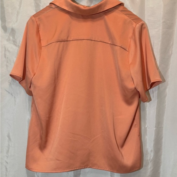Easel Los Angeles Satin Button Down Blouse Size Small in Burnt Orange - Picture 2 of 8